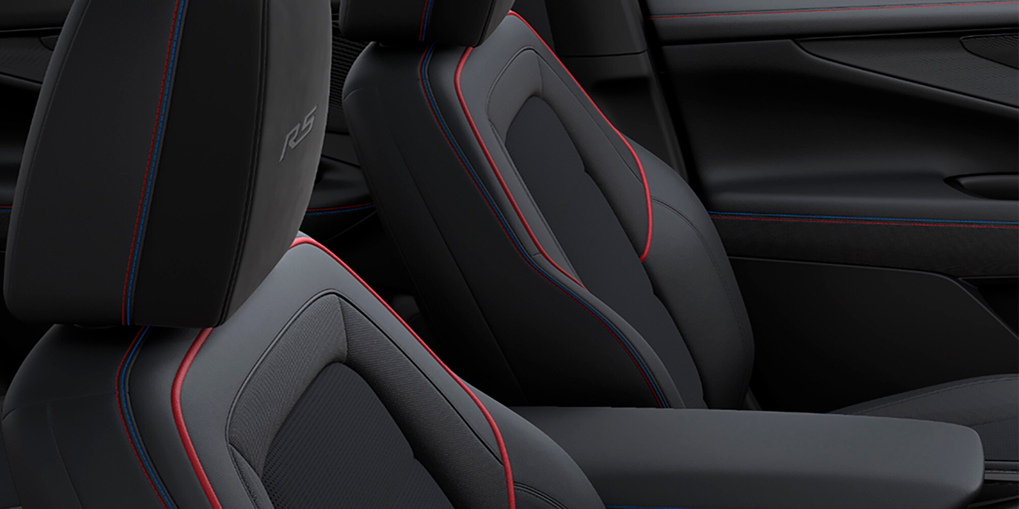 A Blazer EV RS possui bancos premium RS, com detalhes esportivos